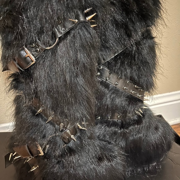 Dollskill High Studded fuax  fur Boots - Picture 1 of 2